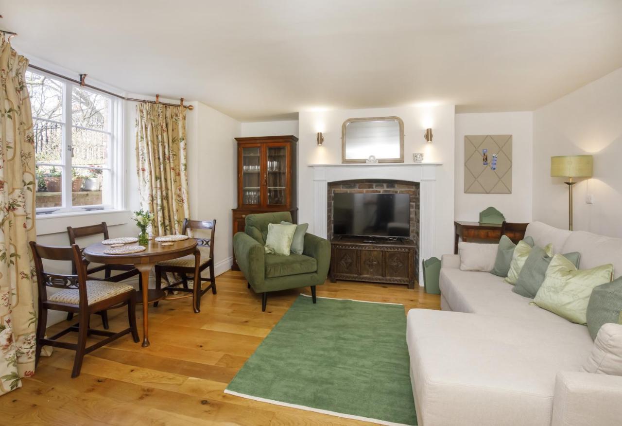 יורק The Garden Square - Unique Luxury Apartment In Historic Garden Square - Ideal For 2 People מראה חיצוני תמונה